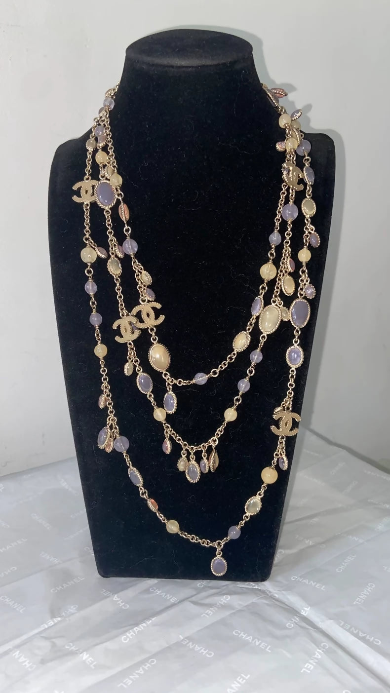 Chanel grey-purple glass long necklace