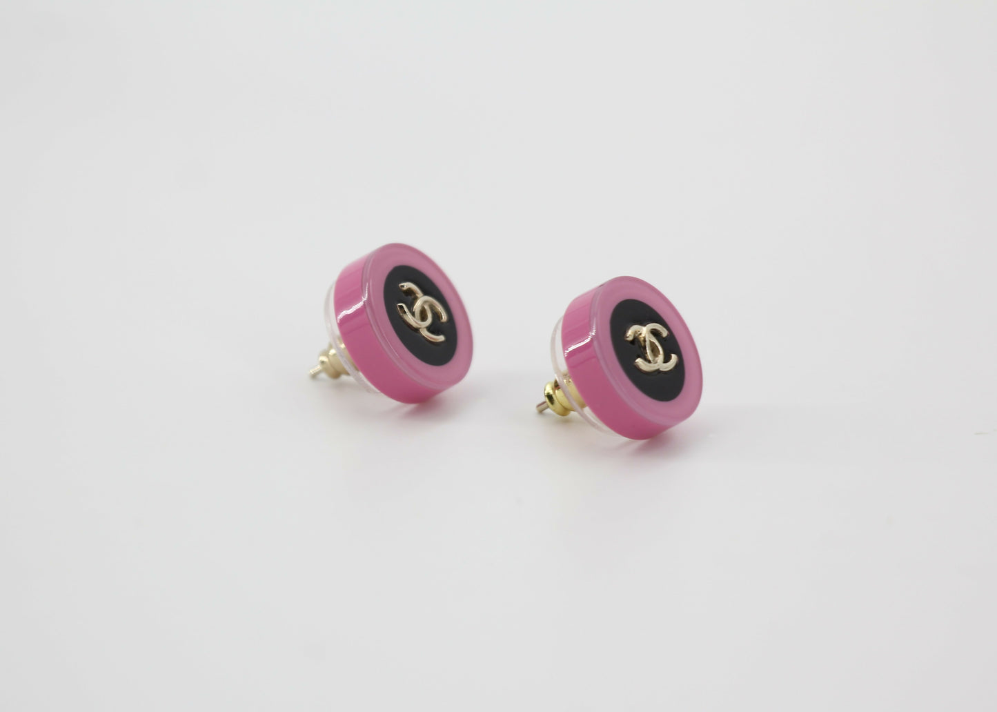 Chanel D19K Acrylic Pink Purple Thin Round Earrings