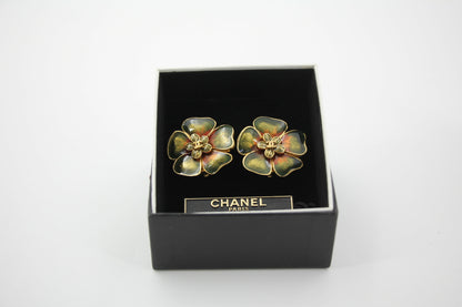 Chanel Vintage 03P Gripoix Green Orange Floral CC Clip-on Earrings