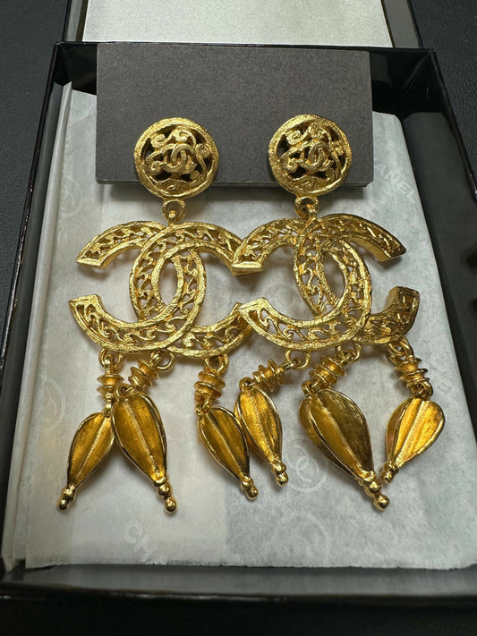 Chanel Vintage 95 Gold Plated Ornate Dangle Clip-on Earrings