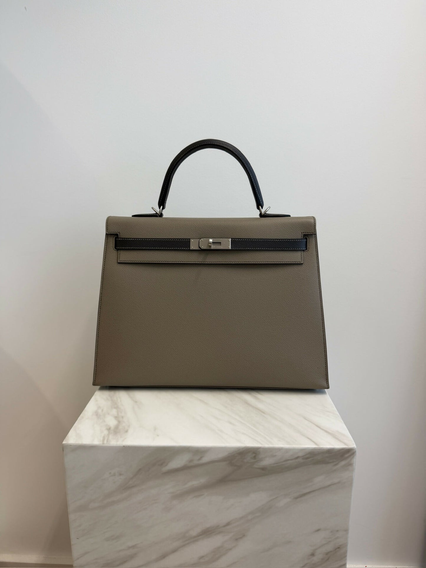 Hermès Kelly 35 HSS Gris Asphalte / Graphite Epsom BPHW B 2023
