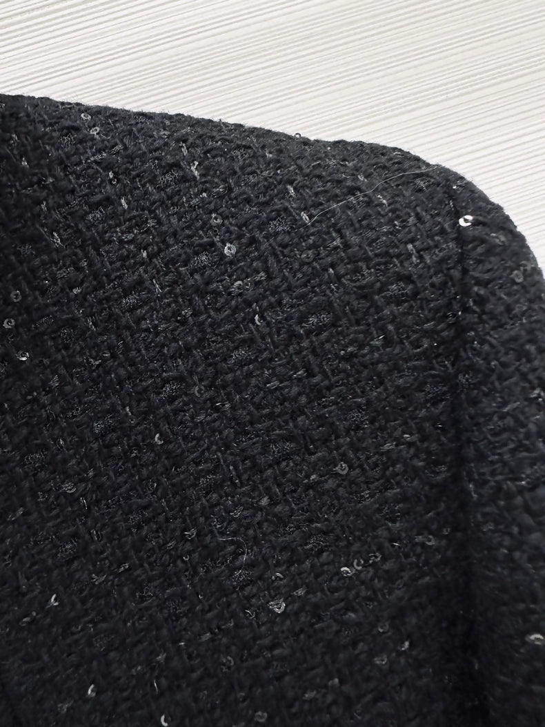 Chanel 25k black tweed jacket