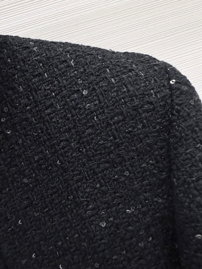 Chanel 25k black tweed jacket