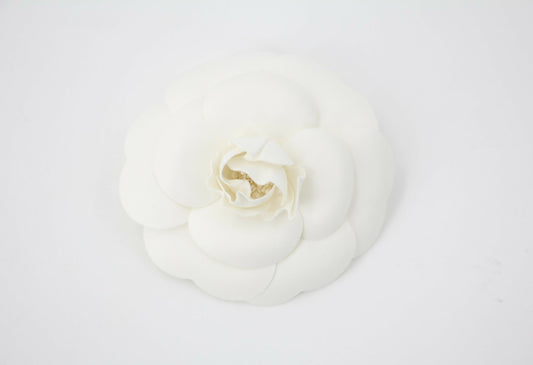 Chanel Vintage 81-85 White Silk Camellia Brooch