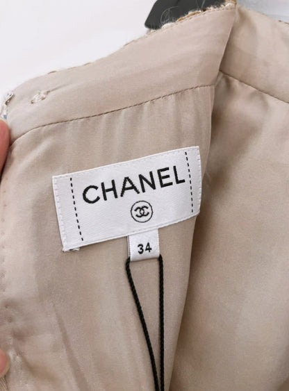 Chanel Rome series tweed pleated skirt from catwalk