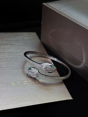 Bvlgari Serpenti Viper White Gold Double Snake Head Bangle (Size M, 2025)