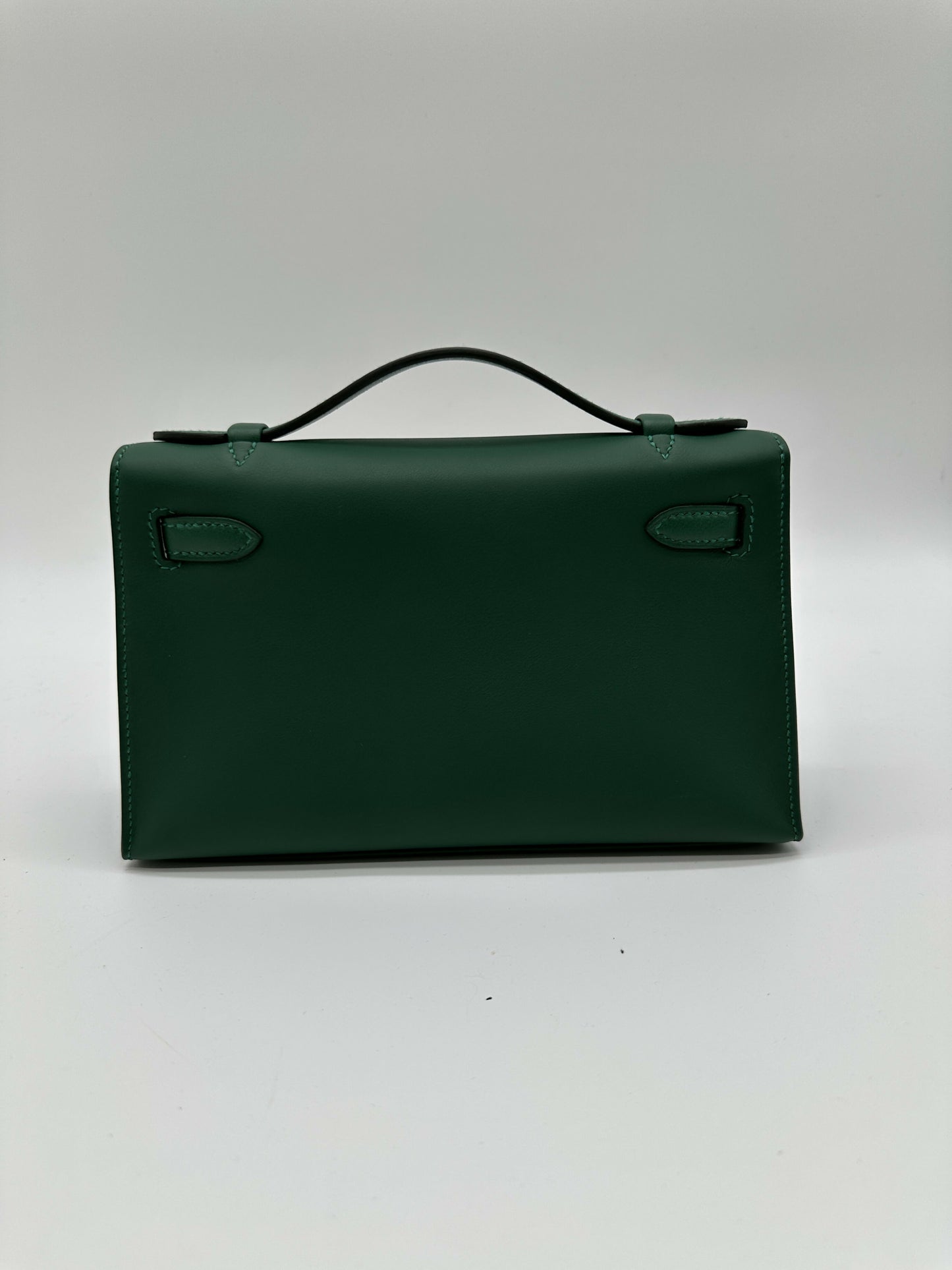 Hermes Kelly Pochette Vert Moyen Swift PHW Stamp W 2025