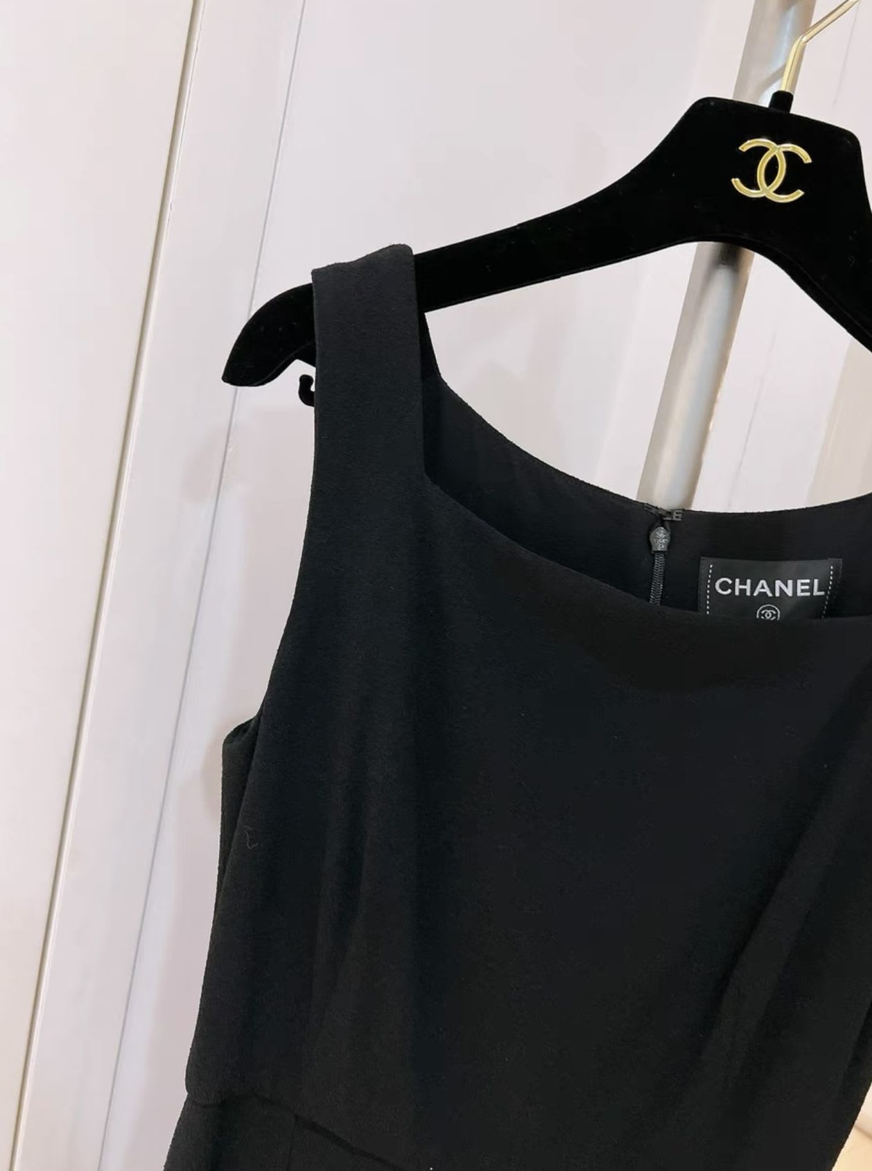 CHANEL 19S RUNWAY JUMPSUIT 36 FR