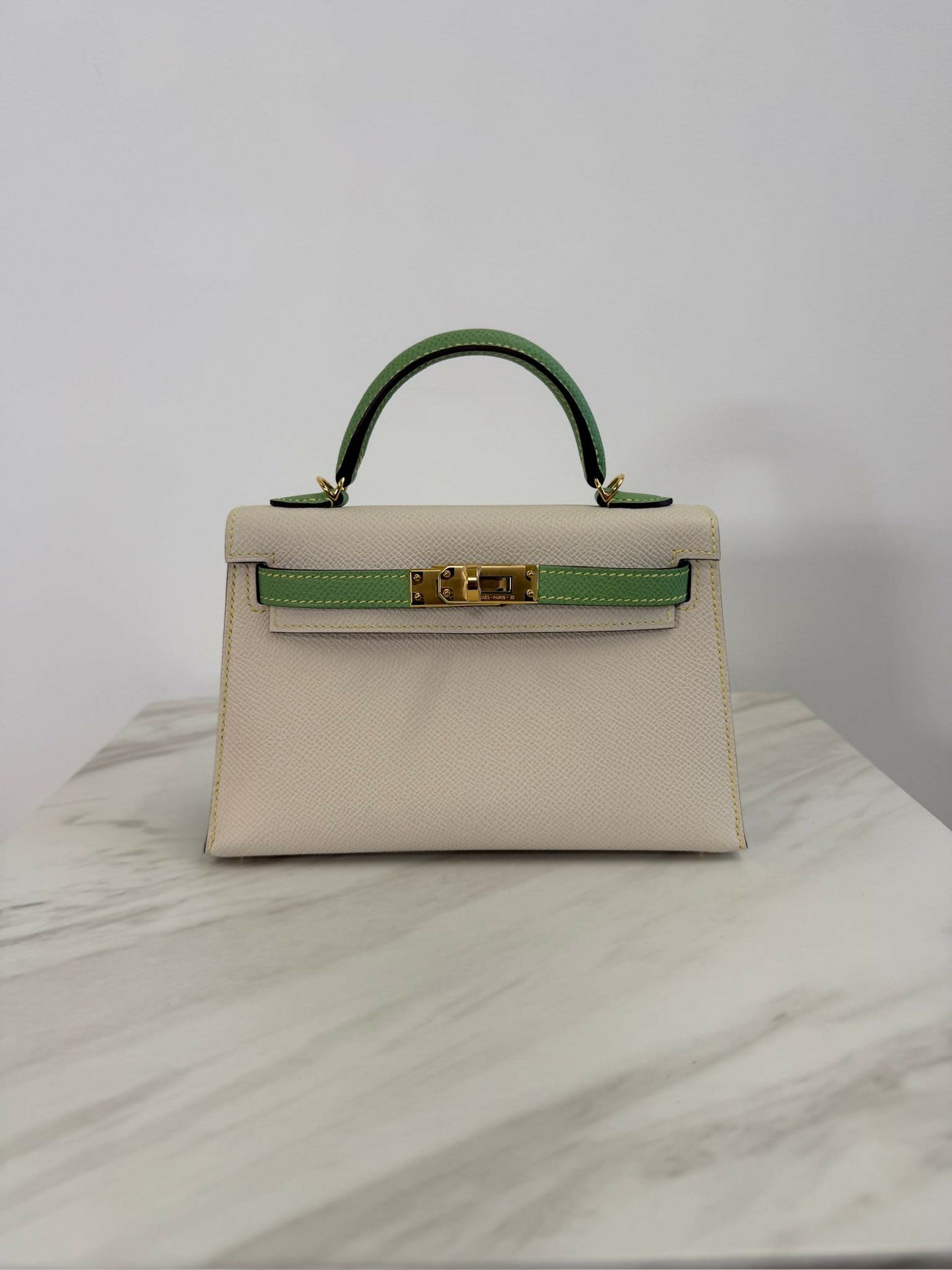 Hermès Kelly 20 HSS Craie / Vert Criquet GHW B 2023