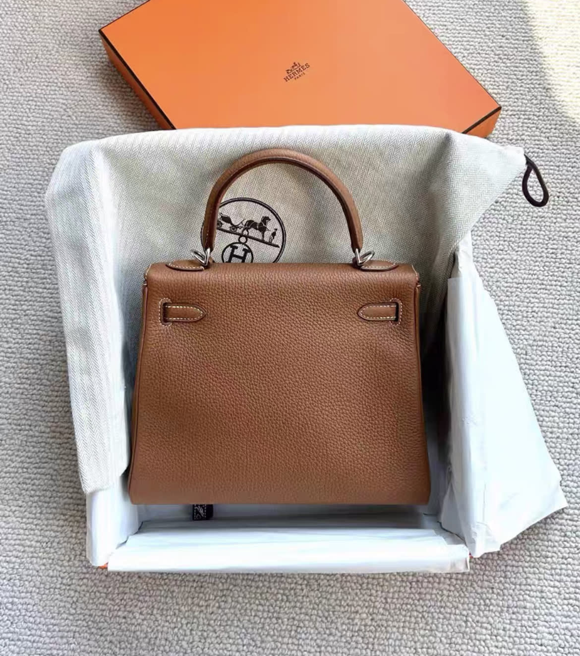 Hermes kelly 25 gold togo leather palladium hardware – Wararni.com