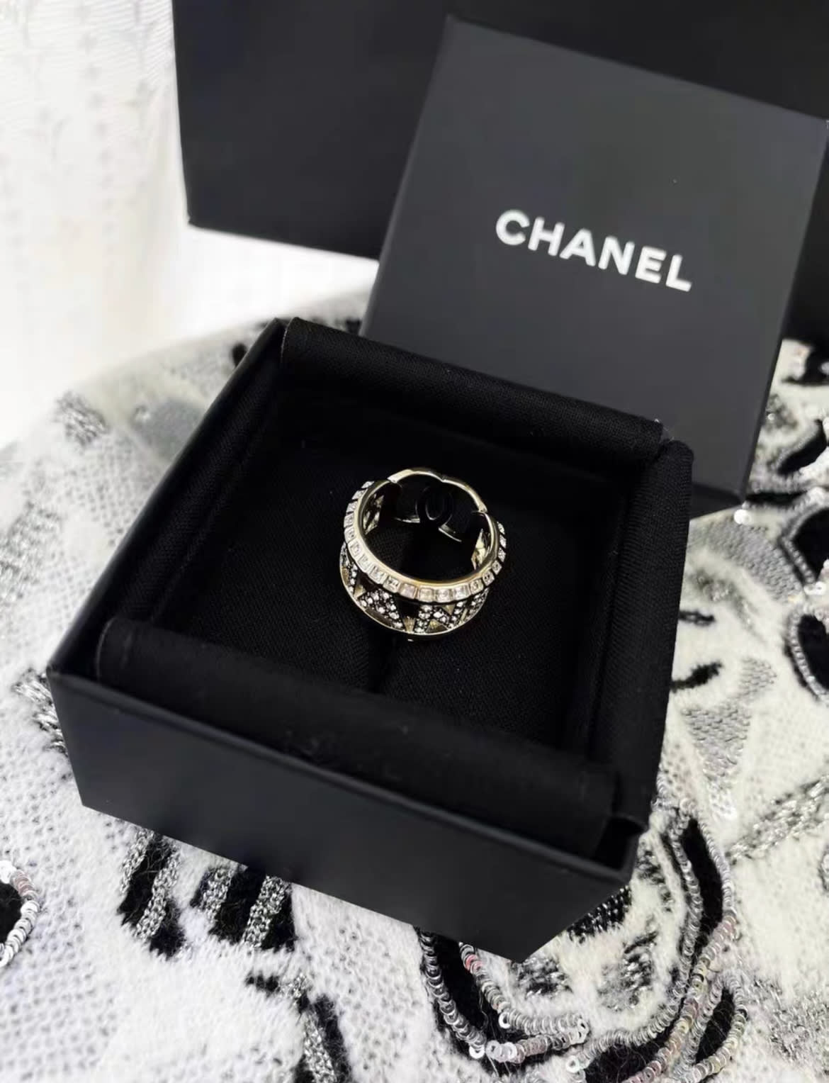Chanel 24C ring, size 54, new with box – Wararni.com