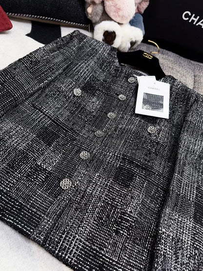 Chanel 22A Black and White Check Tweed Jacket