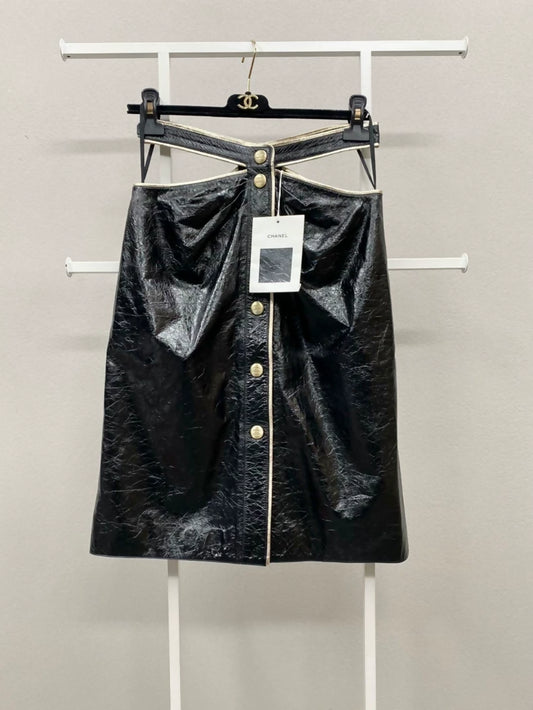 Chanel 22S black leather skirt