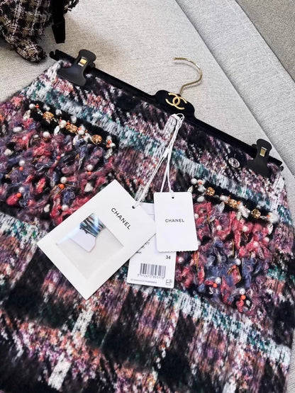 Chanel 22A mixed-color check skirt