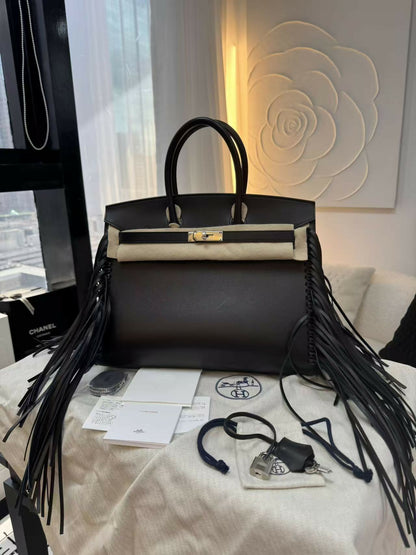 Hermès Birkin 35 Black Evergrain Leather Handbag with Silver Hardware and Fringe Stamp W