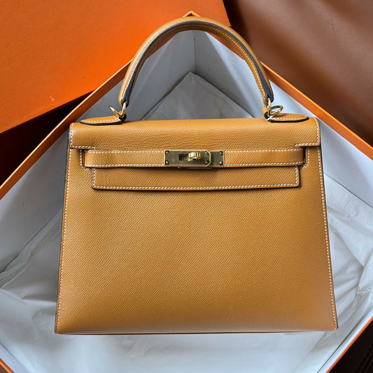 Hermès Kelly Sellier 28 Kraft Epsom with Gold Hardware