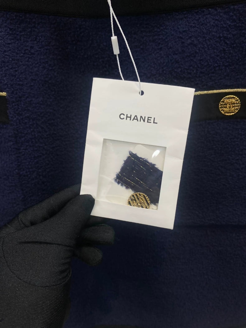 Chanel 19C dark blue skirt