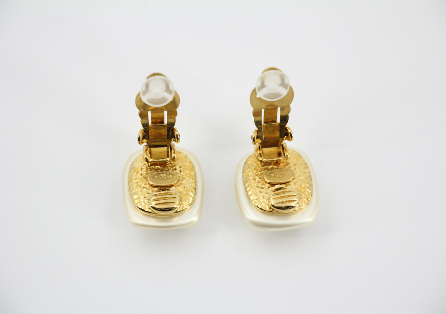 Chanel Vintage 95A Imitation Pearl Rectangular CC Clip-on Earrings