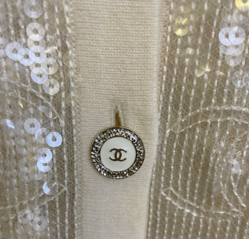 Rare Chanel 22S CC Sequin Cream Iridescent Vest Mini Dress Waistcoat Cardigan FR 40