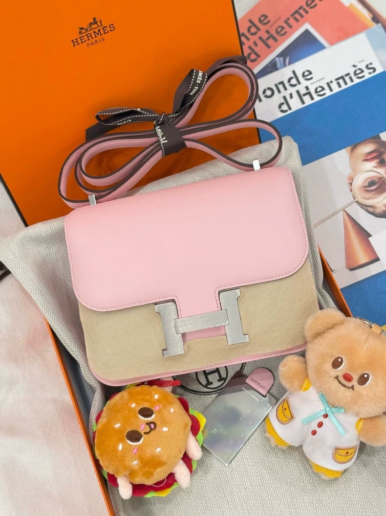 Hermès Constance 19 Pink Rose Sakura Swift leather palladium hardware