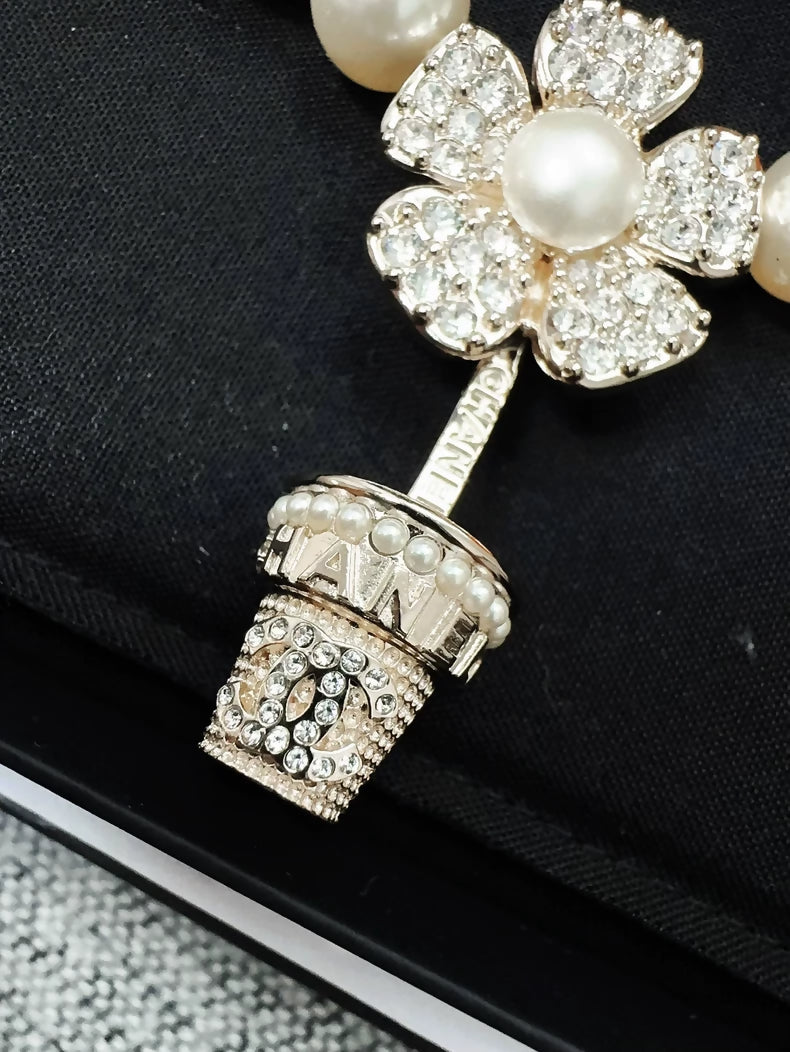 Chanel 23S flower pot pearl flower necklace