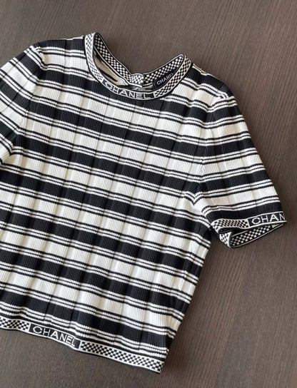 Chanel 2023 ss black and white striped backless top fr36