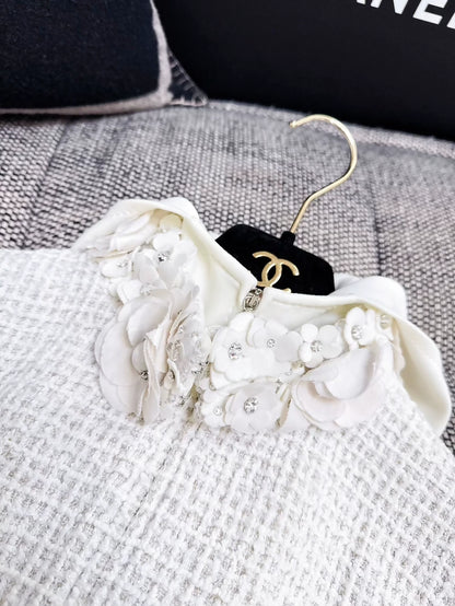 Chanel 25C off-white jacket
