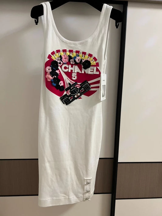 Chanel 23C formula 1 race white dress