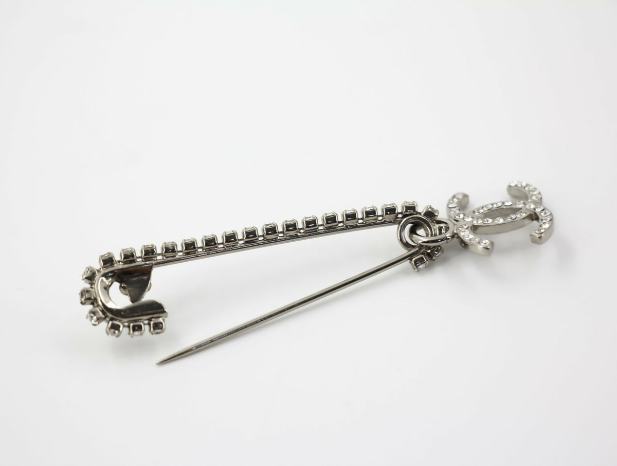 Chanel Vintage 01P Rhinestone Spring/Summer Collection Silver-Tone Brooch