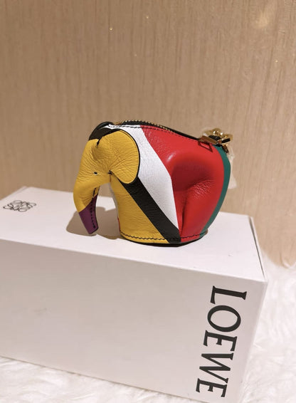 LOEWE Loewe Limited Edition Rainbow Elephant - One size Accessories - Secondhand luxury from Wararni