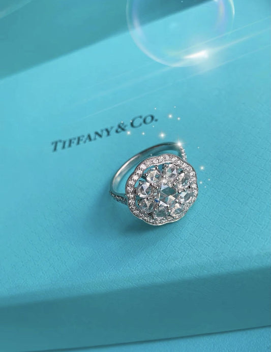 Tiffany & Co TIFFANY platinum diamond rose cut diamond ring - 53 High Jewellery - Vintage fashion from Wararni