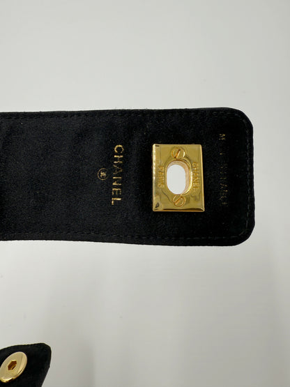 Chanel 1992 Vintage Black Leather Turnlock Choker