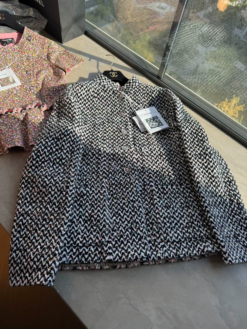 Chanel 23A black white sequined jacket