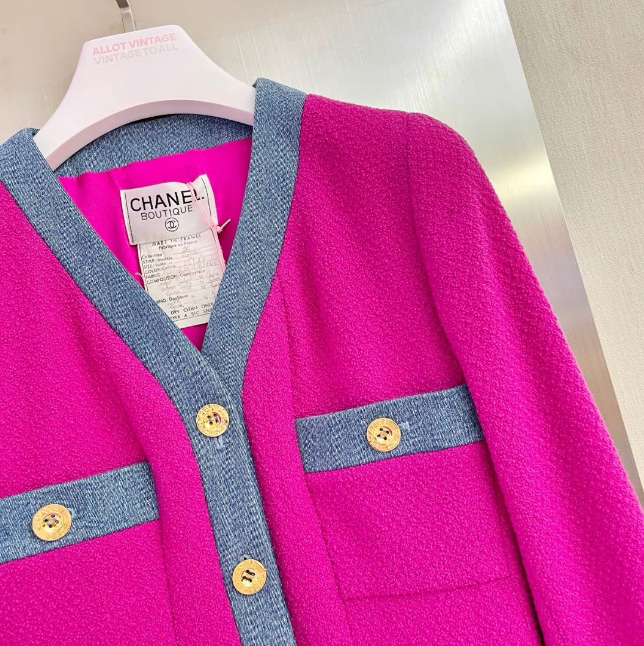 Vintage Chanel 1991 denim series suit – Wararni.com