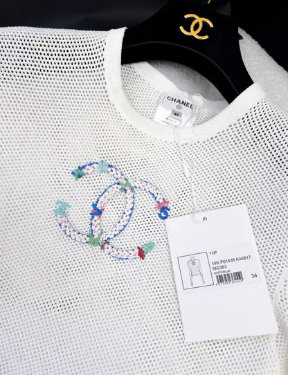 Chanel beach series color embroidered CC  whiteT-shirt