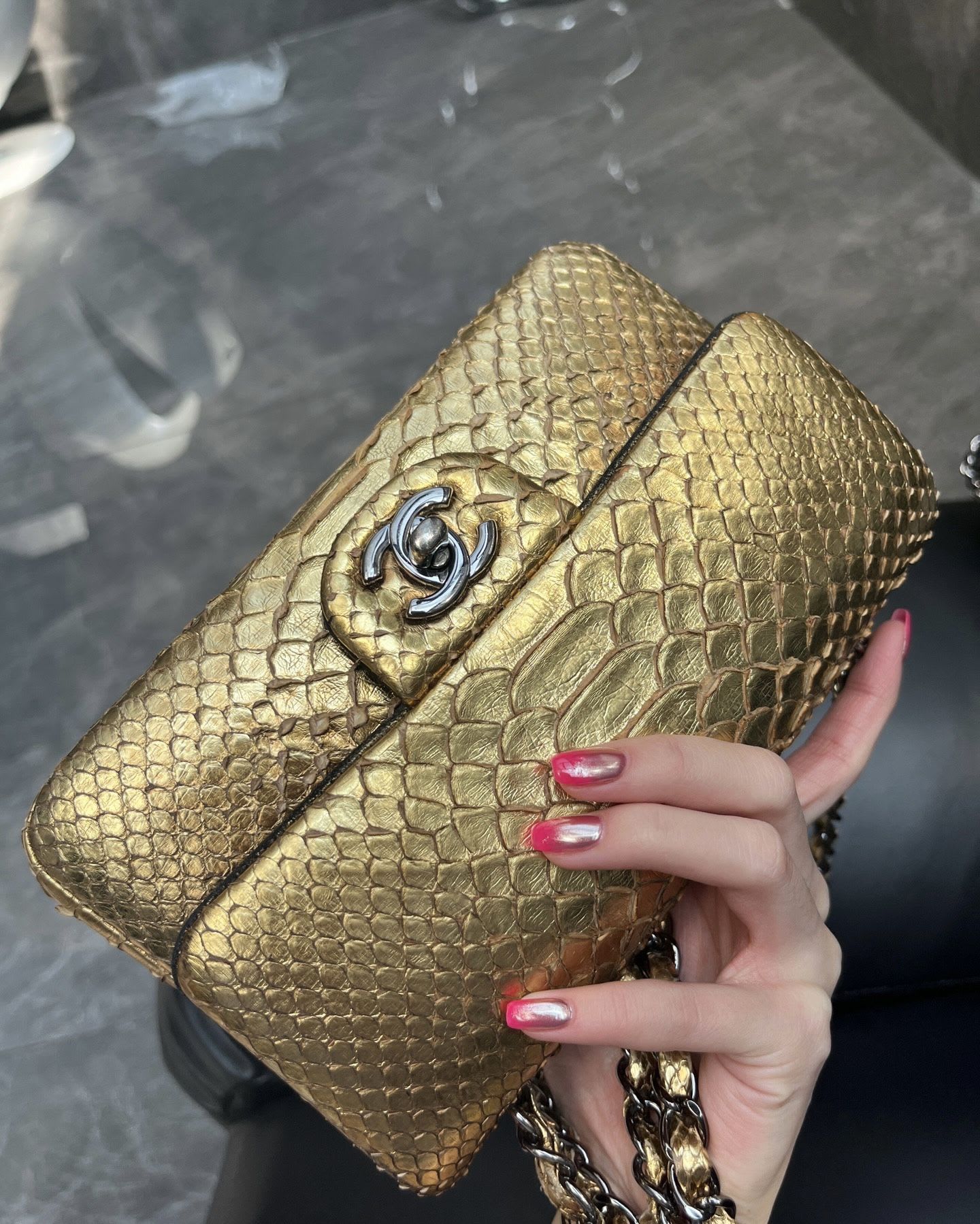 CHANEL Chanel gold snakeskin big mini - Big mini fits phone Crossbody Bag - Secondhand luxury from Wararni