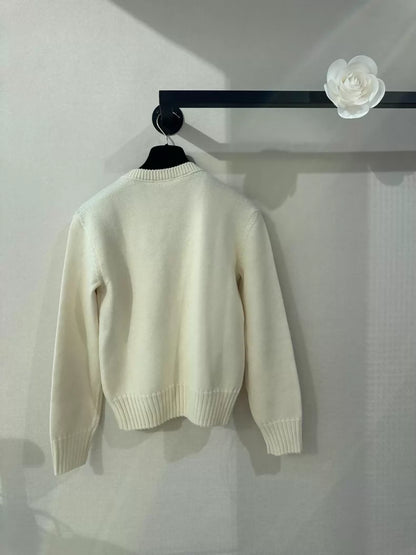 Chanel 25K off-white bow sweater