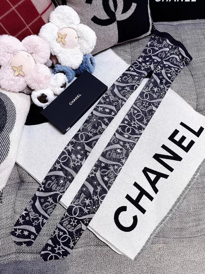 Chanel 24C Star & Comet Logo Black & Silver Glitter leggings socks