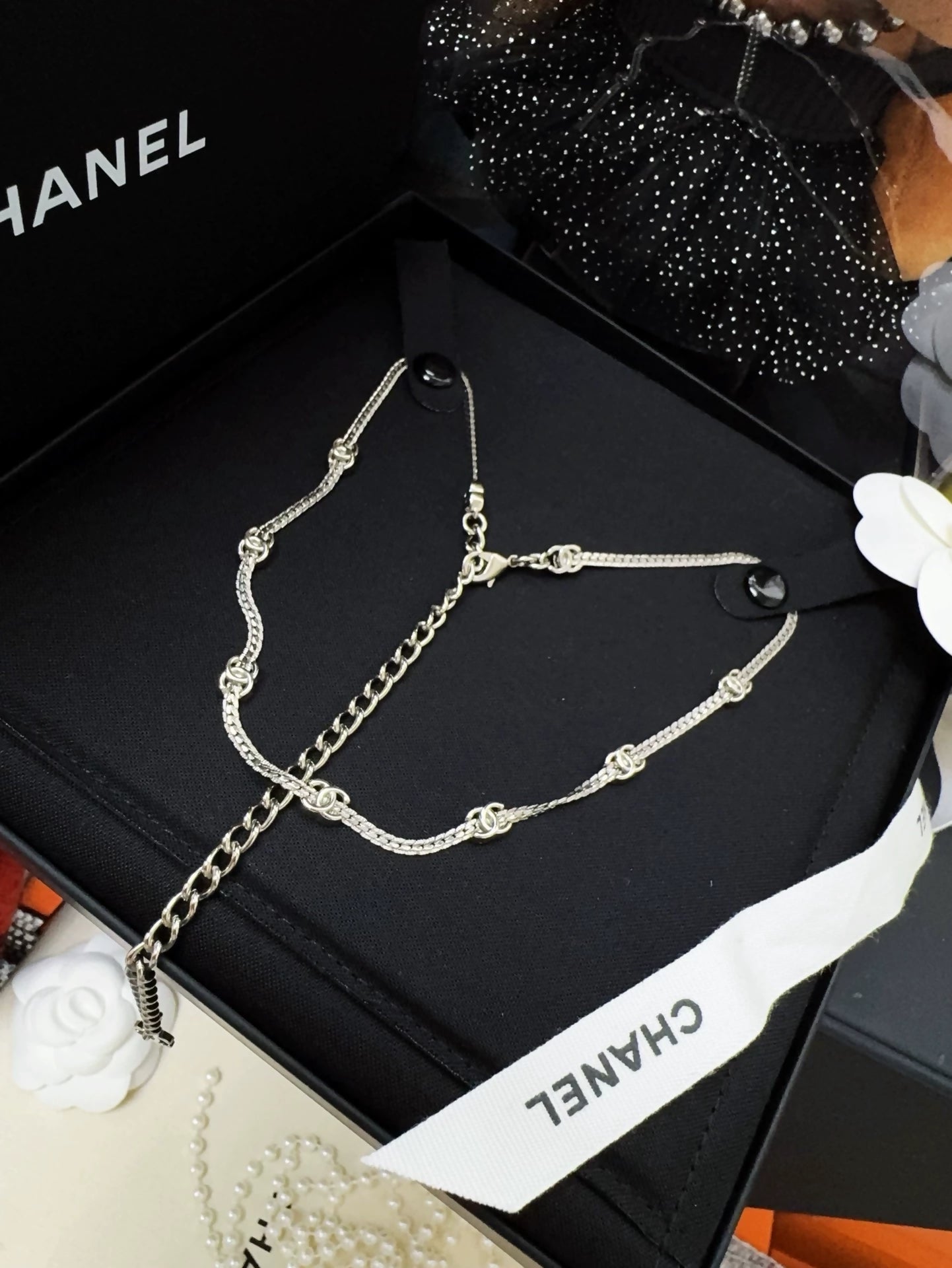 Chanel 25 classic double C necklace