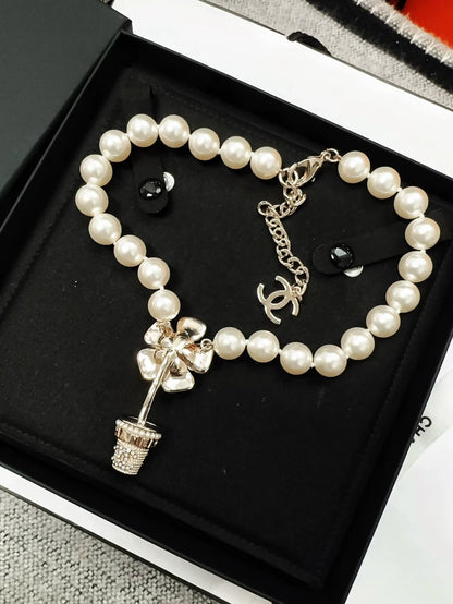 Chanel 23S flower pot pearl flower necklace