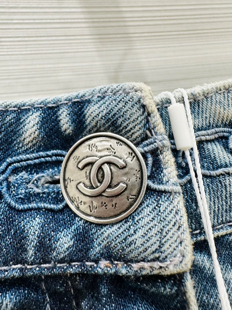 Chanel 26p blue denim shorts