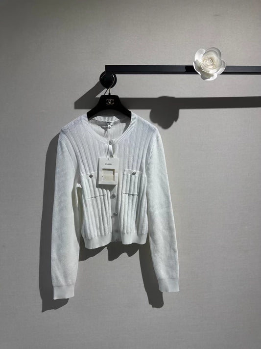 Chanel 21P off-white cardigan