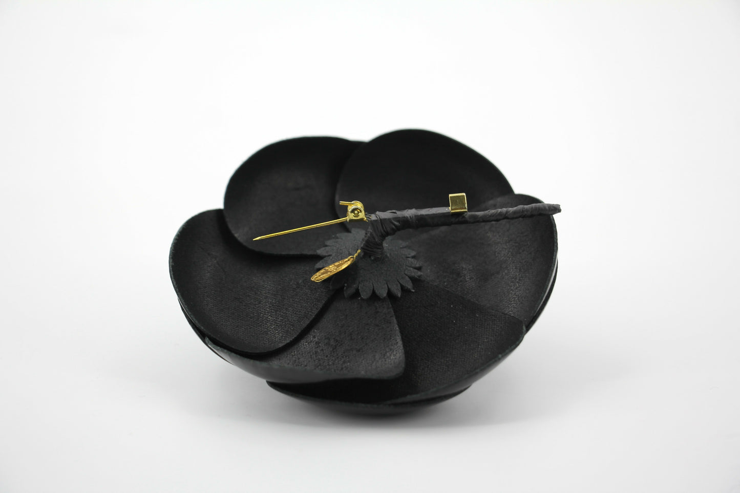 Chanel Vintage 81-85 Patent Leather Black Large Camellia Brooch