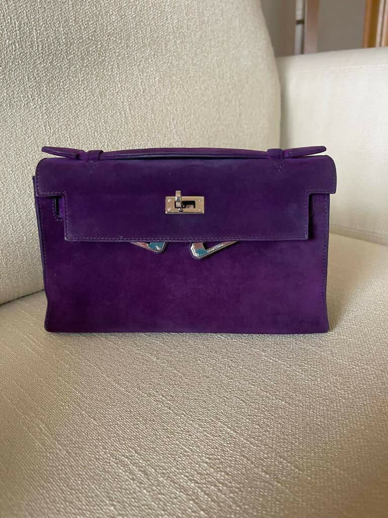 Hermes vintage Kelly pochette suede in purple stamp square H