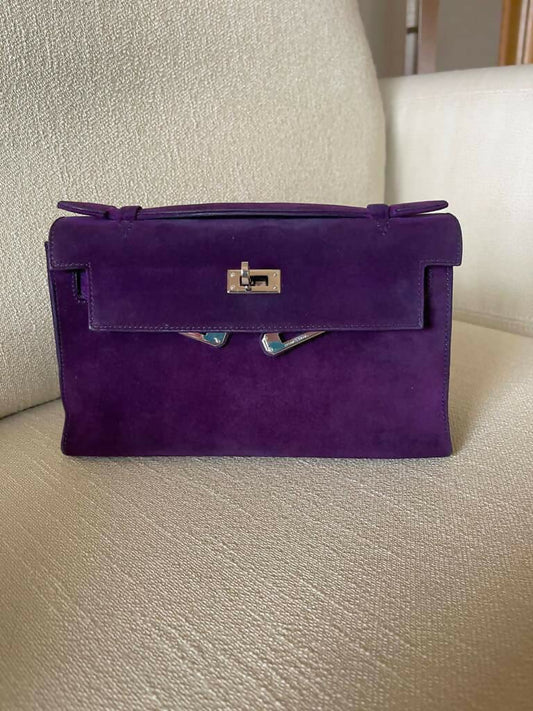 Hermes vintage Kelly pochette suede in purple stamp square H