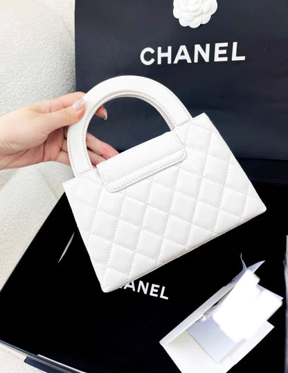 Chanel 23K white Kelly bag