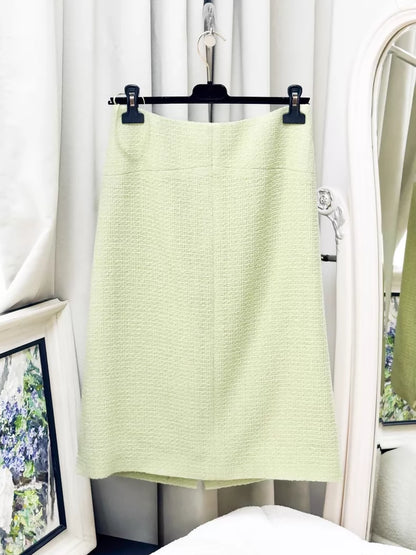 Chanel 20k green tweed jacket skirt set