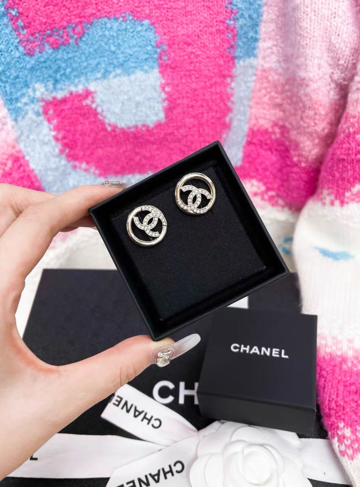 CHANEL Chanel 22A Diamond Double C - Small Fashion Jewellery - Used fashion item from Wararni