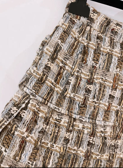 Chanel Rome series tweed pleated skirt from catwalk