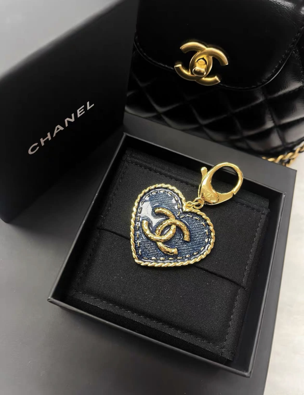 Chanel 24p Denim Blue Heart Keychain – Wararni.com